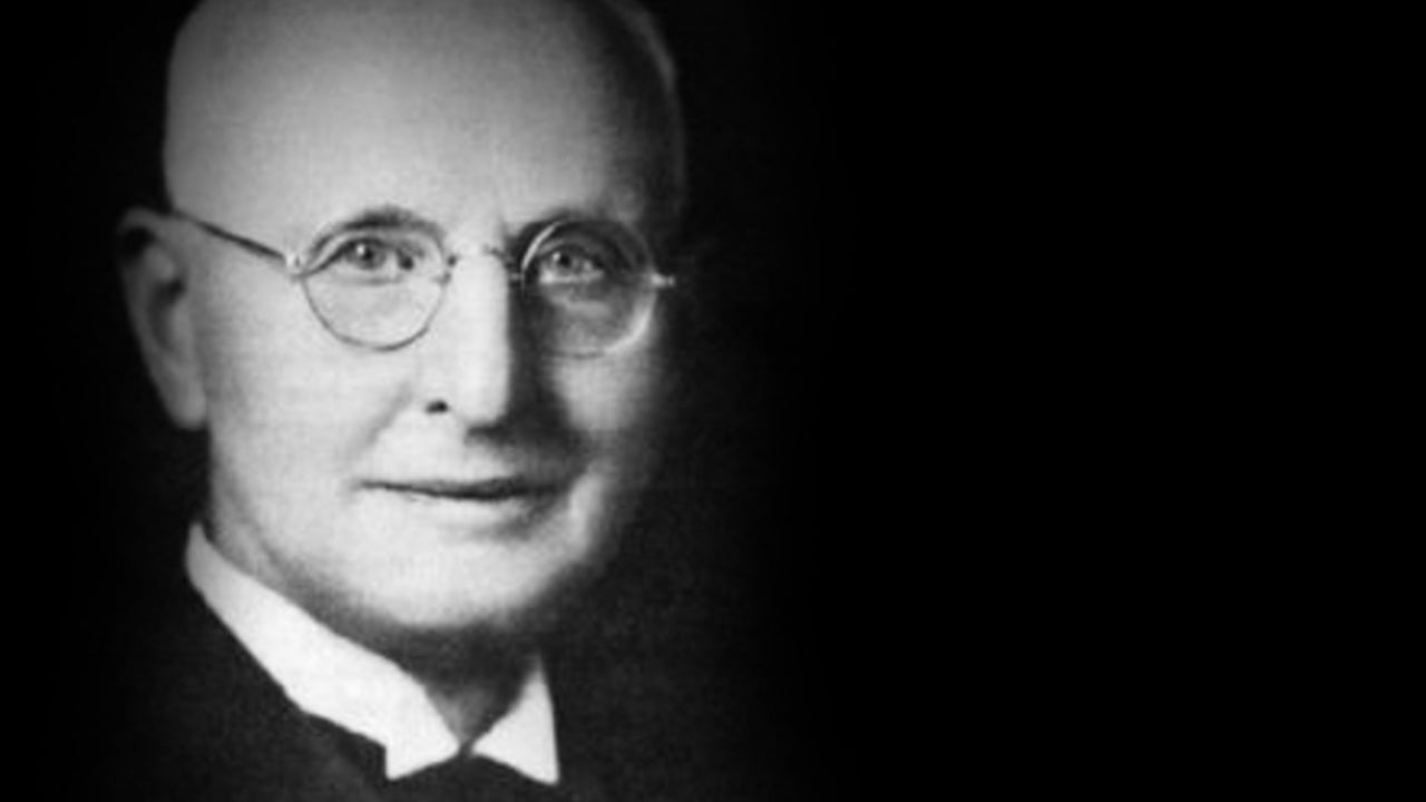Caught from small fishing boats, fresh, cold-pressed and light-colored “shore oil” Weston A. Price, DDS, traveled the world in the 1930s, searching out Indigenous Peoples who maintained their traditional diets and comparing their health with...